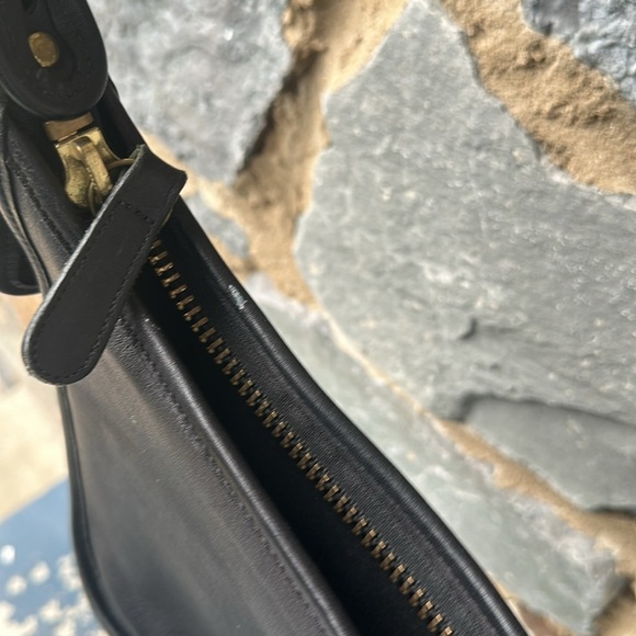 Vintage Coach Janice Legacy All Leather Crossbody Shoulder Bag 9950 - Picture 4 of 6